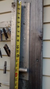 Fixed portion of the folding clothesline