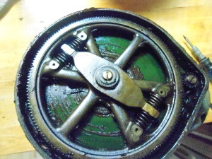 Main reduction gear - cover removed